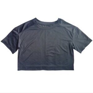 Everlane Boxy Crew Black Perform Active Top Size Small